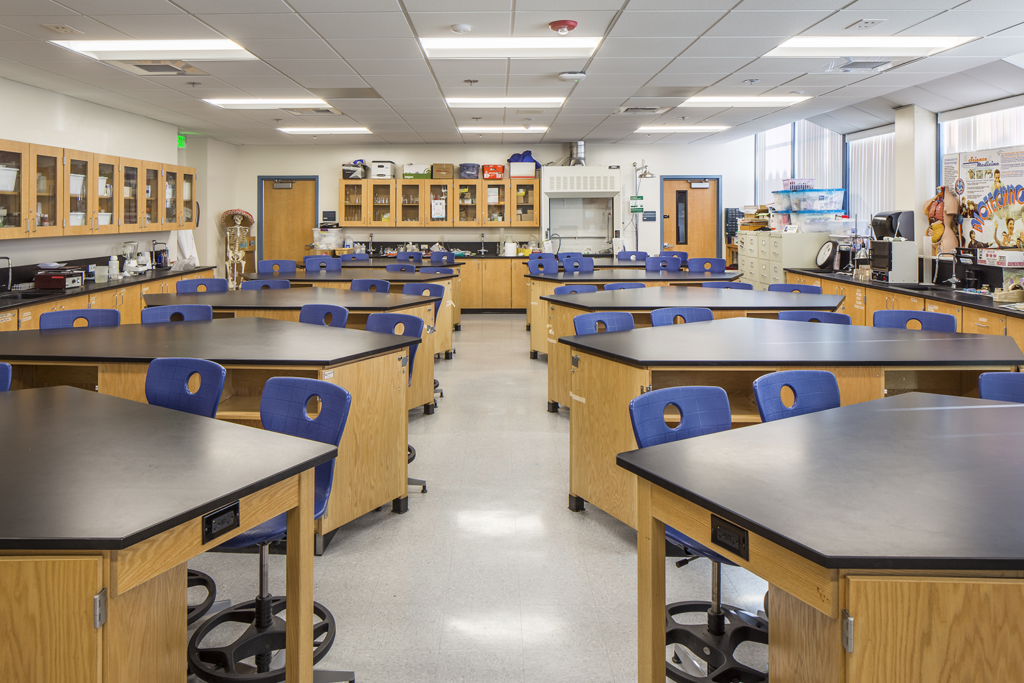 CRESCENTA VALLEY HIGH SCHOOL Science Lab Modernization