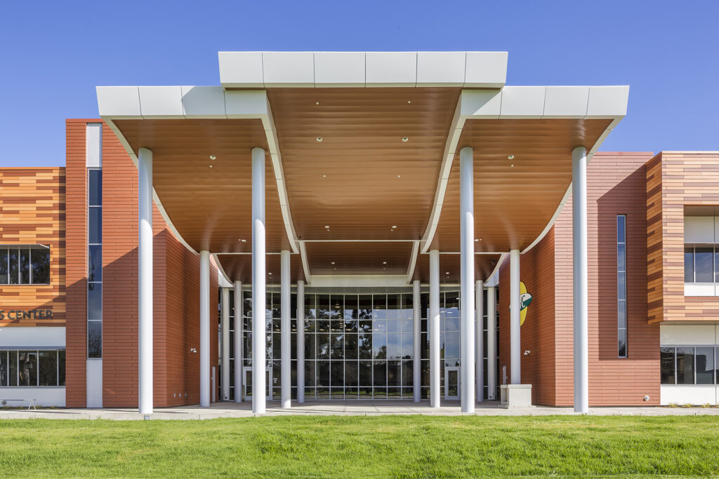 GOLDEN WEST COLLEGE Student Services Center
